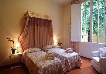 Frühstückspension Casa Ilaria 3*