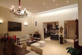Casa Ilaria Panzió Bologna