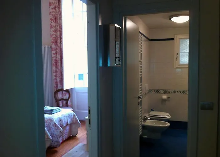 Casa Ilaria B&B 볼로냐