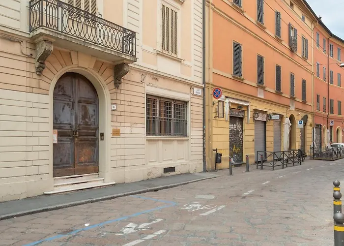 Casa Ilaria Panzió Bologna